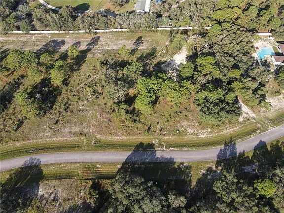 3rd image of 17723 Lippizan Ln