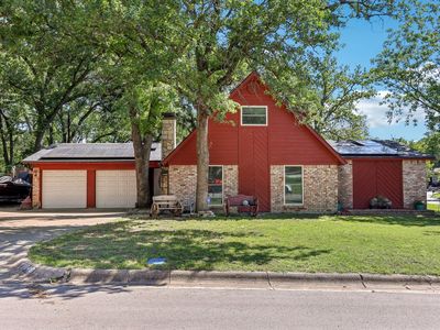 1049 Ferndale Ave, Azle, TX, 76020