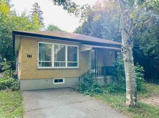 17 Louisa St, Georgina, ON L0E 1L0