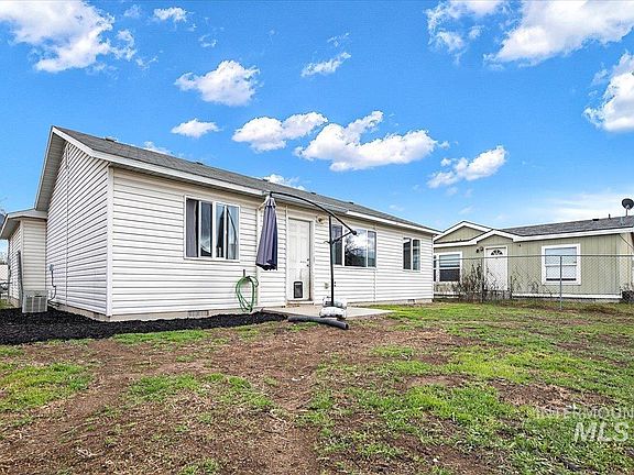 5th image of 2610 Grouse Dr