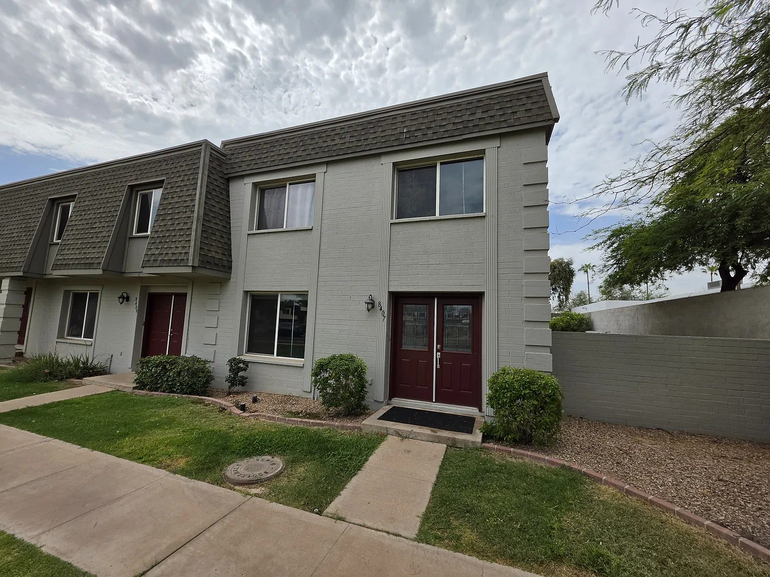 3 bed, 2.5 bath, 1608 sqft, $2,395 — Photo 1