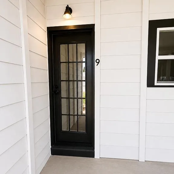 702 Washington St #9 — Photo 1