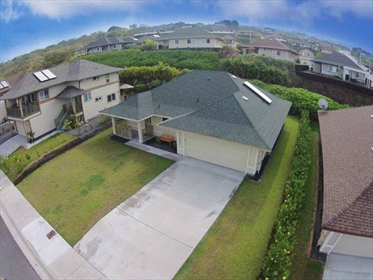 2nd image of 75-6095 Hoomama St