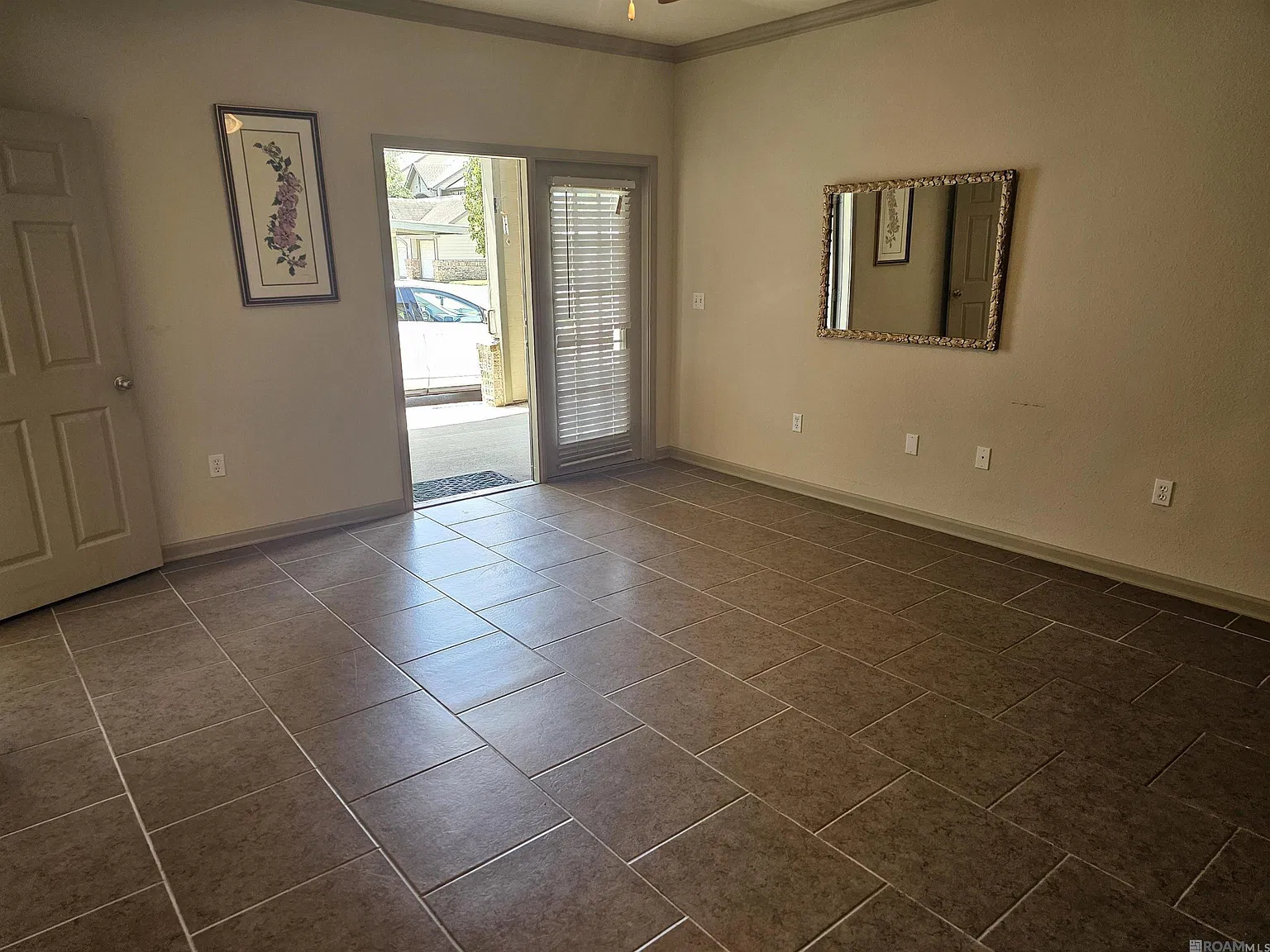 2 bed, 1201 sqft, $1,450 — Photo 4