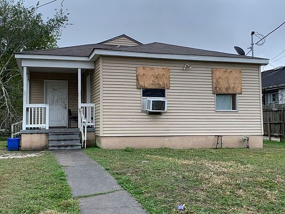 2nd image of 4815-17 Laine Ave