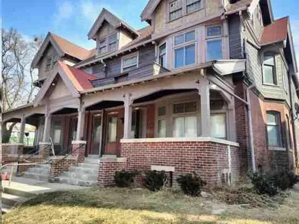 1144 N 33rd STREET #1150, Milwaukee, WI 53208