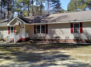 155 Brass Lantern Ln, Elloree, SC 29047
