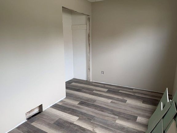 4th image of 628 State St