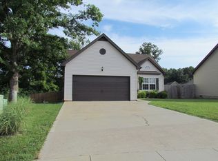 1112 Campbell Ct, Clarksville, TN 37042