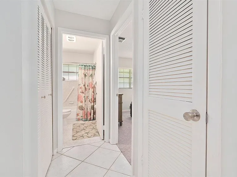 943 Savannas Point Dr #D — Photo 65