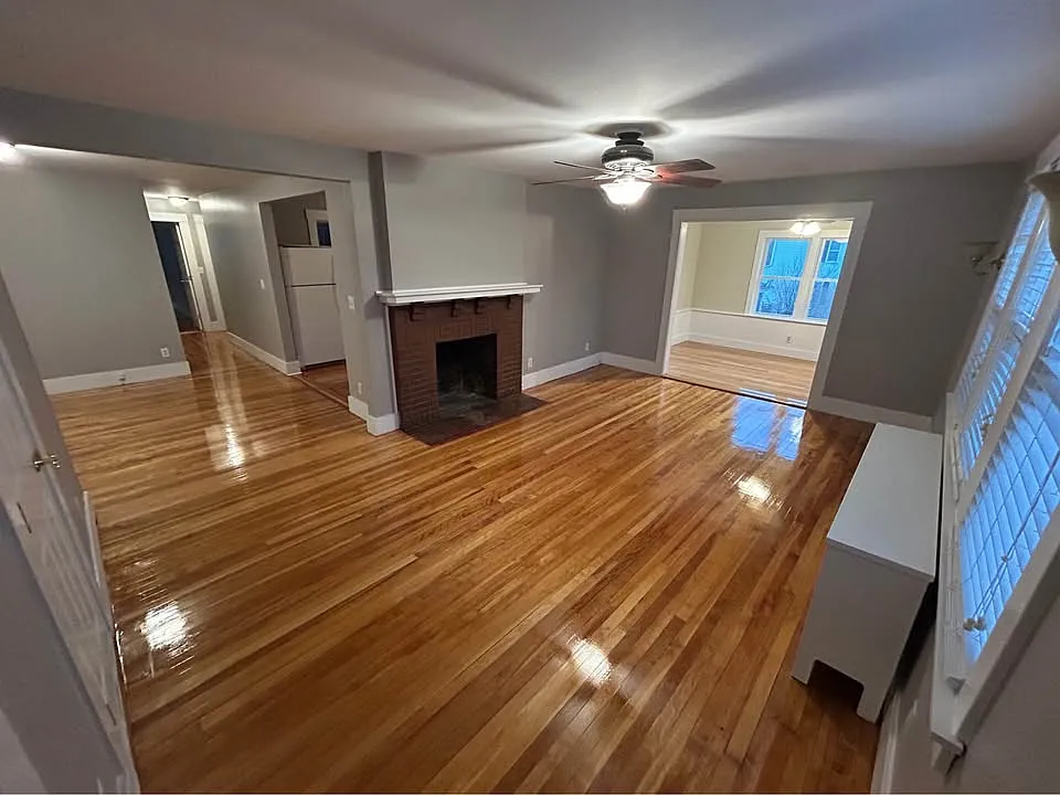 3 bed, 1200 sqft, $2,800 — Photo 1