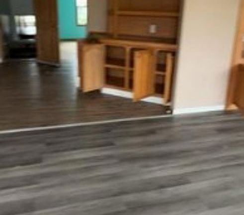2nd image of 304 Stansell St