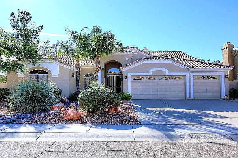 1st image of 5449 E Helena Dr