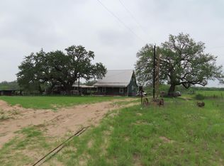 678 Tank Hollow Rd, Poteet, TX 78065