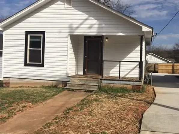 314 Hill St, Raleigh, NC 27610