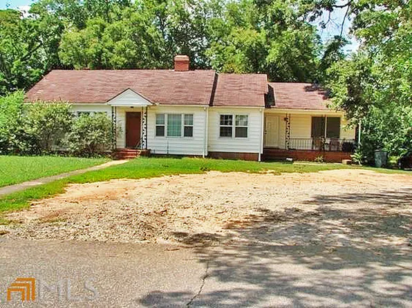 164 Gwyn St, Zebulon, GA 30295