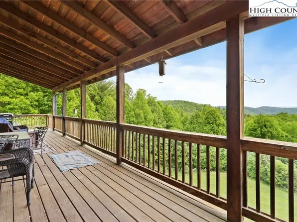 248 Overlook Drive, Crumpler, NC 28617