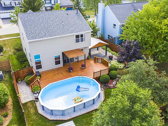 2nd image of 2594 N Cherry Cove Ln