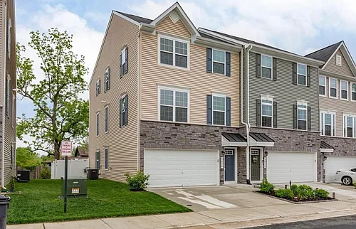 9828 Cedarmass Cir Photo 1