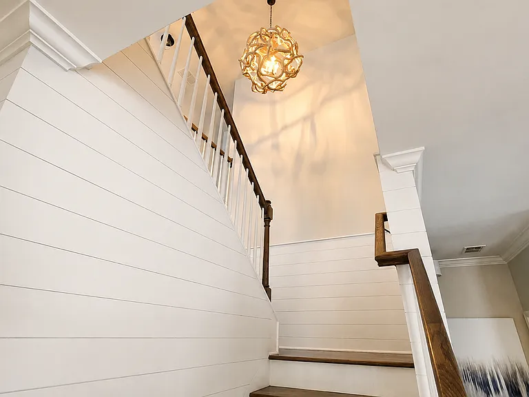 2207 Dewees Creek Dr — Photo 18