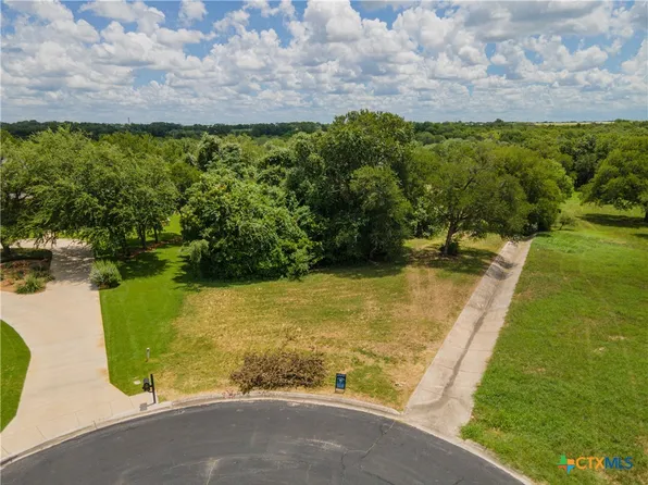 1931 Monterrey Oak, Seguin, TX 78155