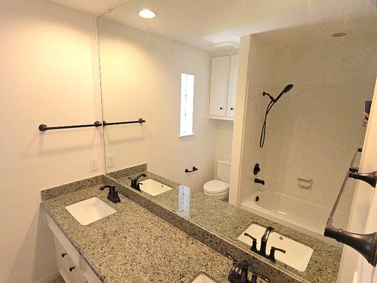 2502 Fairwind Dr — Photo 29