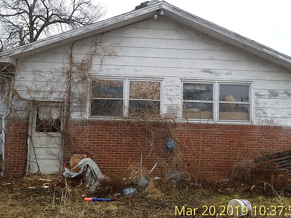 4th image of 1515 10th Ave