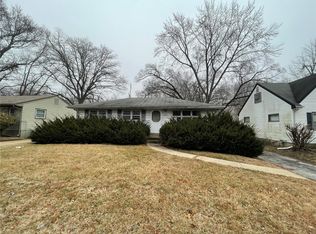 6914 Berkridge Ct, Hazelwood, MO