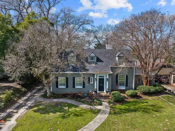 815 Laylon Ave, Henderson, TX 75652