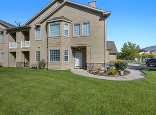 956 Shetland Ln, Farmington, UT 84025