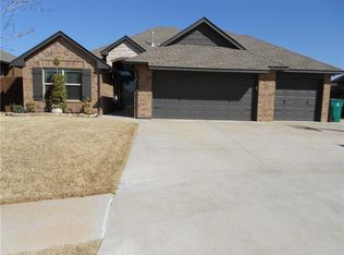 8309 NW 141st Cir, Oklahoma City, OK 73142