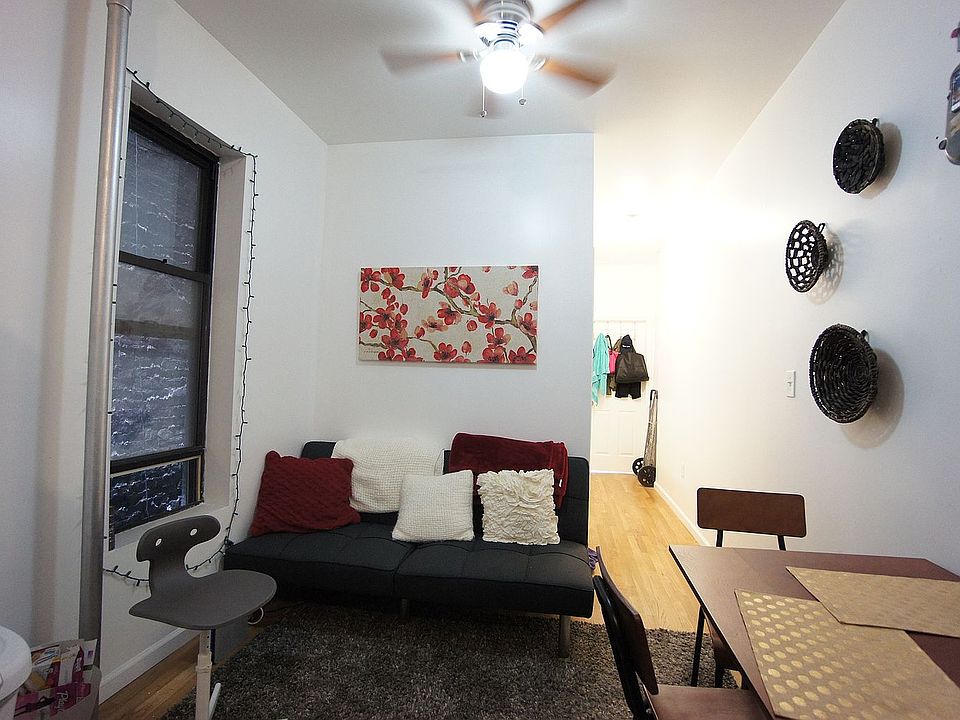 1st image of 330 W 43rd St APT 11