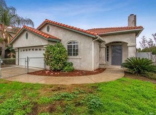 818 Ramona Ave, Clovis, CA 93612