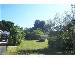 1st image of 218 NE 14th Ave