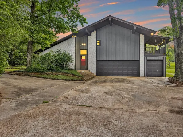 1708 League Line Rd, Conroe, TX 77304
