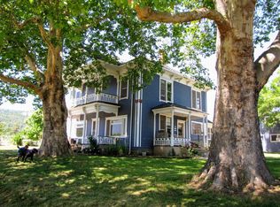 1176 Old Stage Rd, Medford, OR 97502