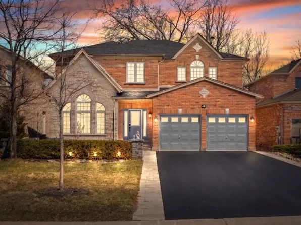 12 Buman Ct, Barrie, ON L4N 0L3