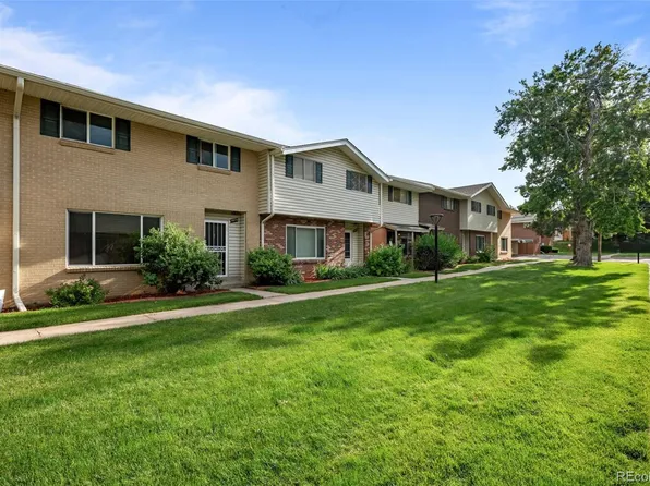 3975 S Boston Street, Denver, CO 80237