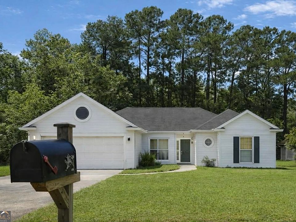 2nd image of 29 Bristlecone Dr