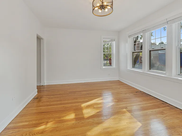 3501 N Albany Ave #3 — Photo 9