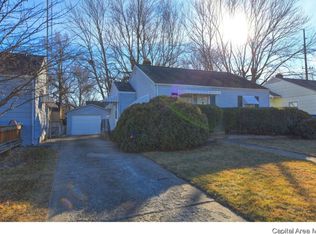 10 Ruth Ct, Springfield, IL 62704