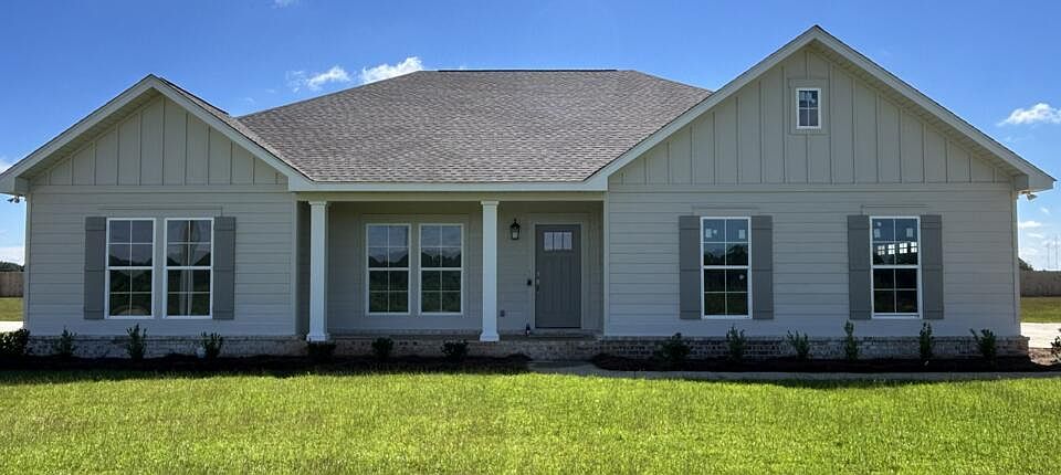 1st image of 163 Adkinson Rd