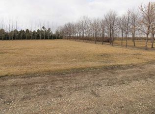9901 125th St SE, Surrey, ND 58785