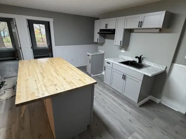 78 Prospect St, Biddeford, ME 04005