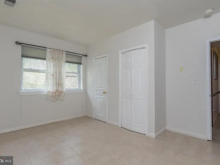 2112 Sondra Ct — Photo 15