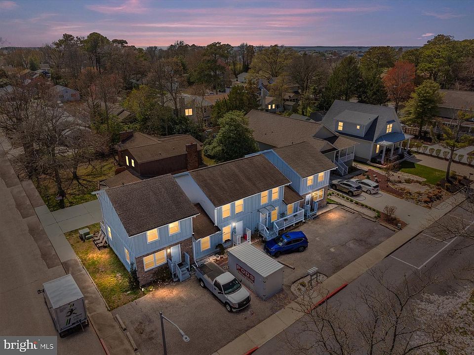 1st image of 301 142nd St #4