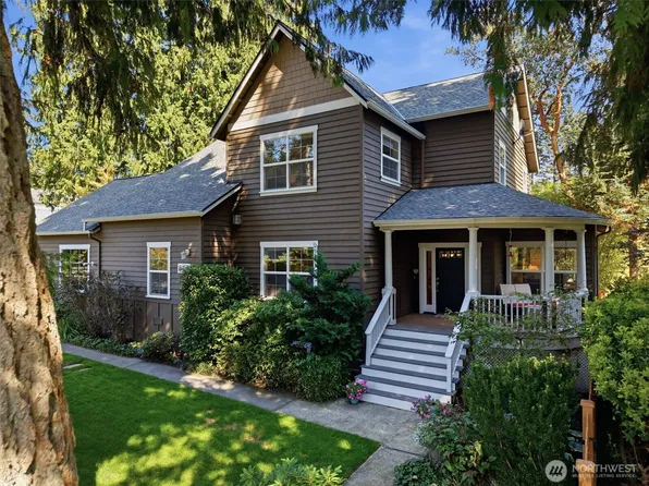 506 Azalea Avenue NE, Bainbridge Island, WA 98110