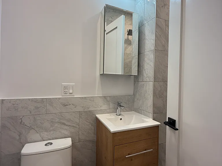 307 W 39th St #5C — Photo 8
