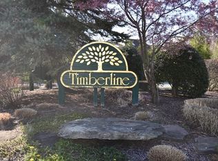 14 Tulip Ct, Nanuet, NY