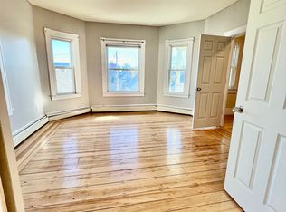 34 Gershom Ave #1, Lowell, MA 01854